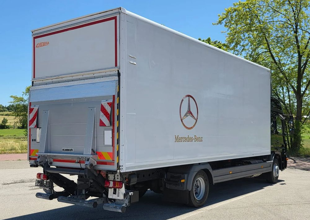 Mercedes-Benz ATEGO 1527/1530/IZOTERMA/WINDA/SPROWADZONY/E6/PIERWSZY WŁAŚCICIEL/AUTOMAT/18EURO PALET/STAN BARDZO DOBRY - Камион ладилник: слика 4 Mercedes-Benz ATEGO 1527/1530/IZOTERMA/WINDA/SPROWADZONY/E6/PIERWSZY WŁAŚCICIEL/AUTOMAT/18EURO PALET/STAN BARDZO DOBRY - Камион ладилник: слика 4