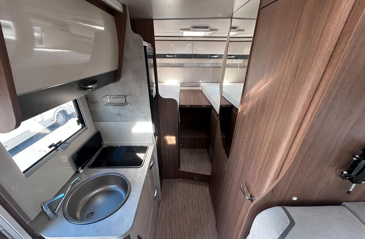 Elnagh BARON 65 - Алковен кампер: слика 5 Elnagh BARON 65 - Алковен кампер: слика 5