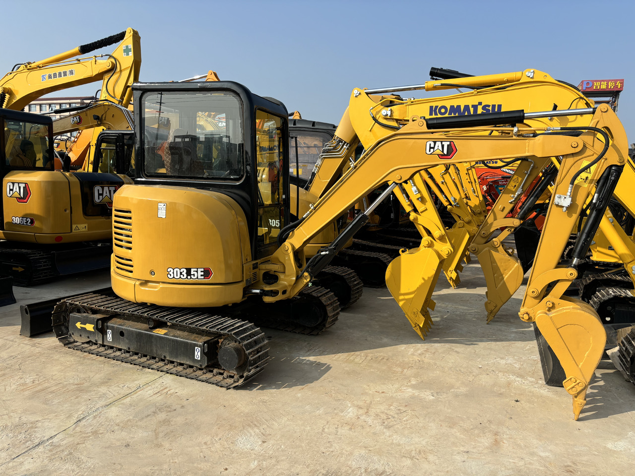 CATERPILLAR CAT303.5E - Мини багер: слика 4 CATERPILLAR CAT303.5E - Мини багер: слика 4