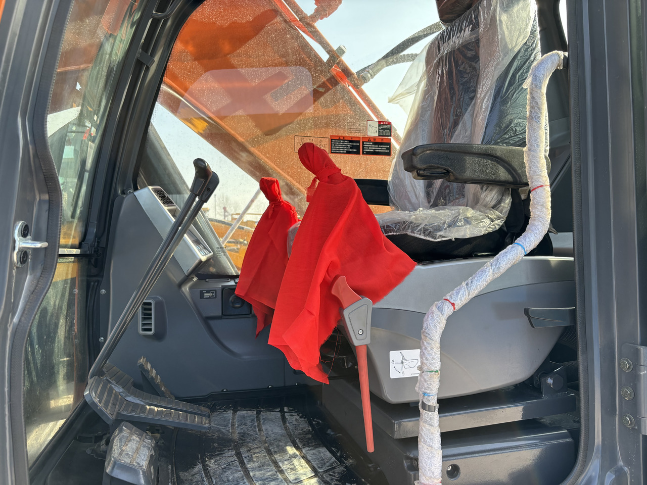 Багер гасеничар DOOSAN DX225LCA: слика 6