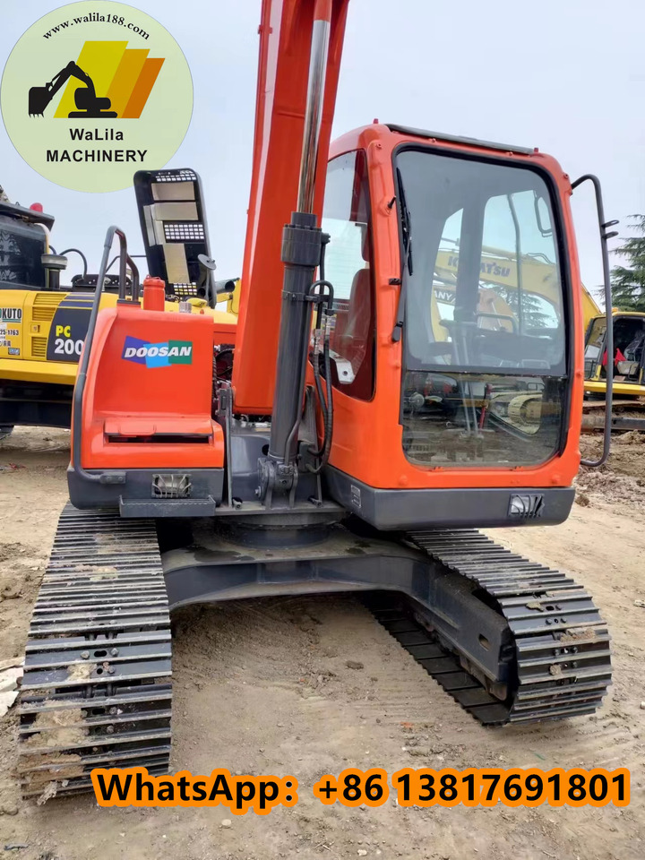 DOOSAN DX80 - Мини багер: слика 3 DOOSAN DX80 - Мини багер: слика 3
