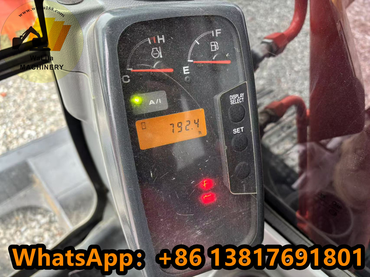 HITACHI ZX70 - Мини багер: слика 5 HITACHI ZX70 - Мини багер: слика 5