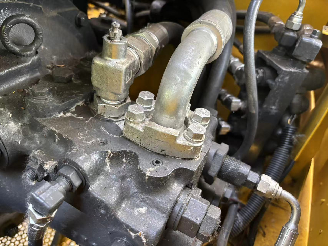 KOMATSU PC70 - Мини багер: слика 3 KOMATSU PC70 - Мини багер: слика 3