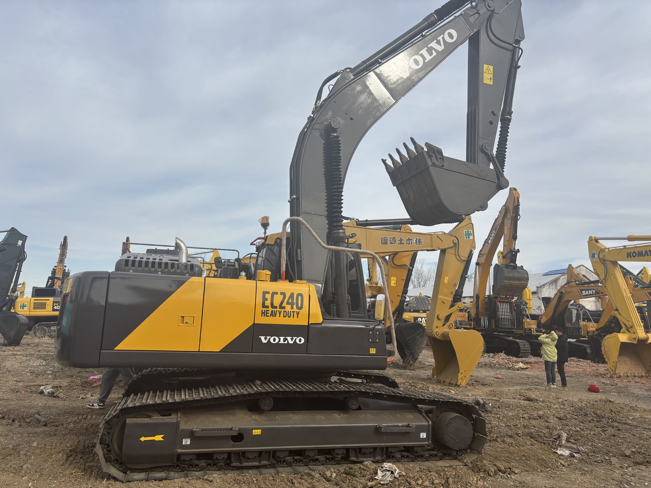 Volvo EC 240 - Багер гасеничар: слика 1 Volvo EC 240 - Багер гасеничар: слика 1