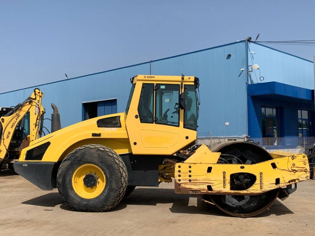 Bomag BW 219 D H-4 - Компактор: слика 2 Bomag BW 219 D H-4 - Компактор: слика 2