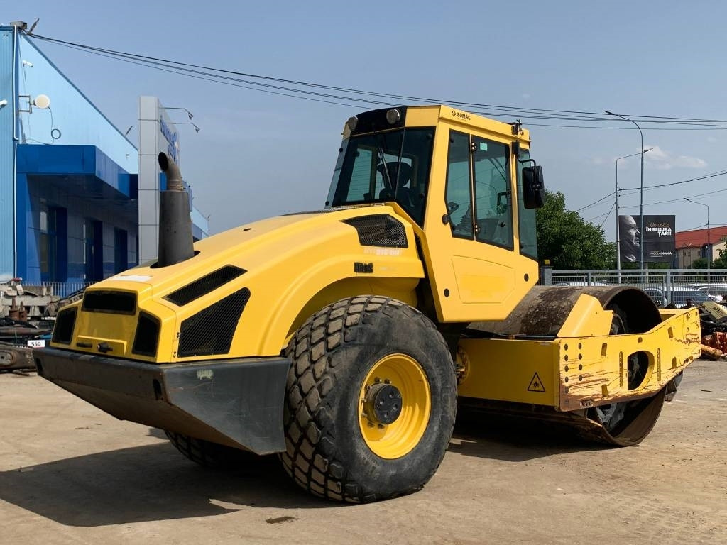 Bomag BW 219 D H-4 - Компактор: слика 3 Bomag BW 219 D H-4 - Компактор: слика 3