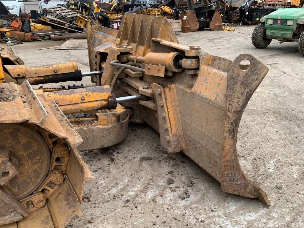Булдожер CAT D 4 H LGP II: слика 7 Булдожер CAT D 4 H LGP II: слика 7