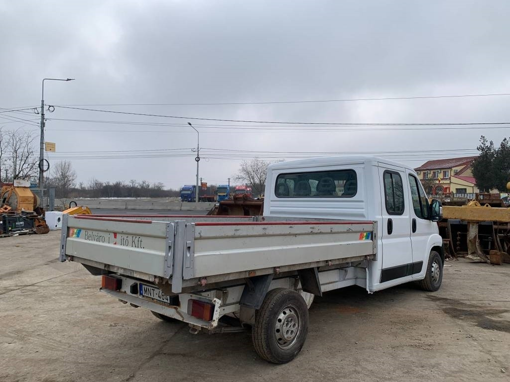 Fiat Ducato - Комбе со отворен сандак: слика 5 Fiat Ducato - Комбе со отворен сандак: слика 5
