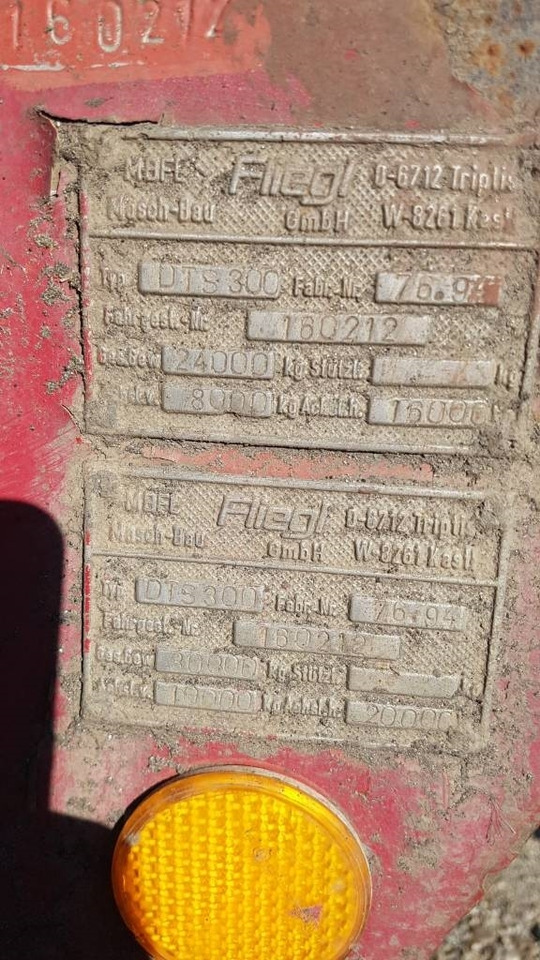 Fliegl DTS300 - Приколка за низок утовар: слика 2 Fliegl DTS300 - Приколка за низок утовар: слика 2