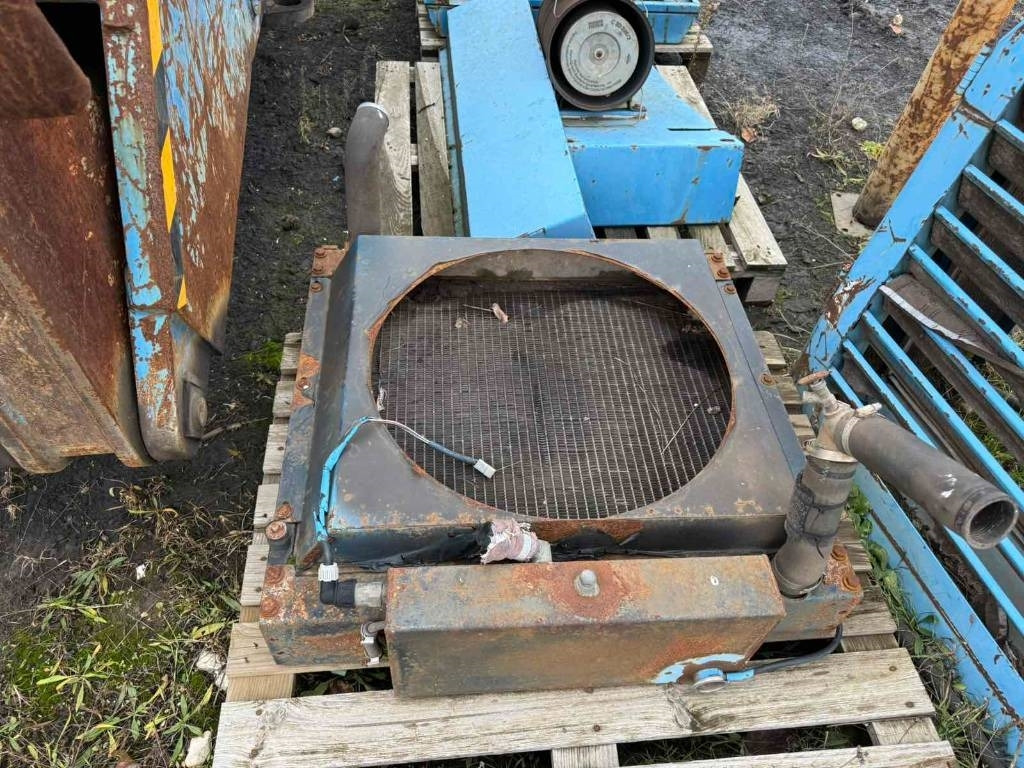 Fuchs Terex 340 ENGINE FAILURE - Справувач со отпад/ Индустрија: слика 3 Fuchs Terex 340 ENGINE FAILURE - Справувач со отпад/ Индустрија: слика 3