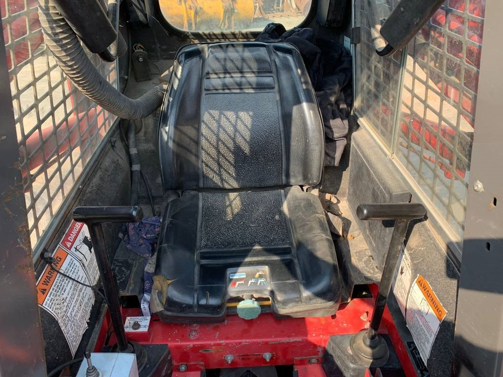 Лизинг на Gehl SL5625  Gehl SL5625: слика 13