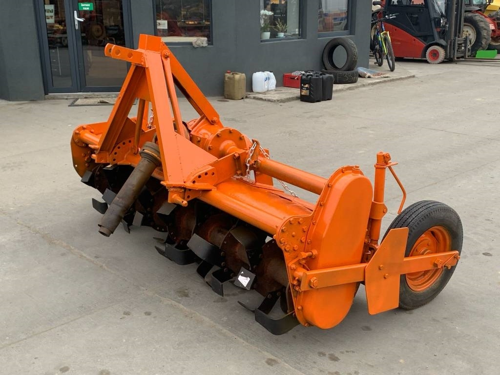 Howard 2M - Тракторска фреза: слика 3 Howard 2M - Тракторска фреза: слика 3