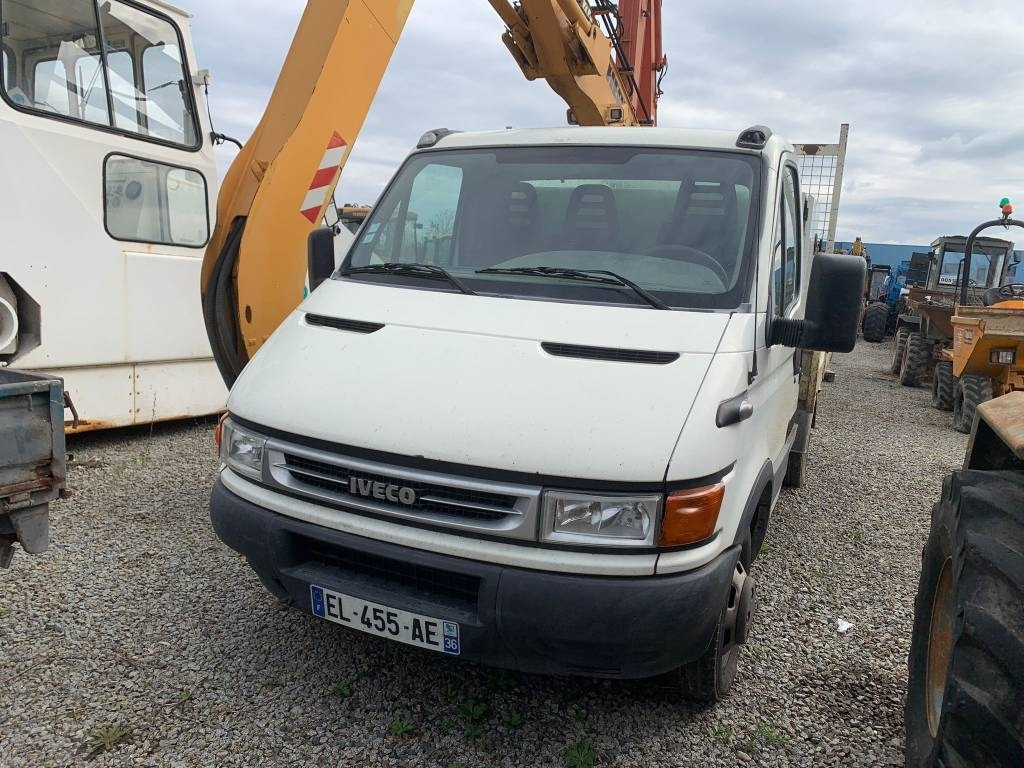 Iveco 35.10 - Комби кипер: слика 1 Iveco 35.10 - Комби кипер: слика 1