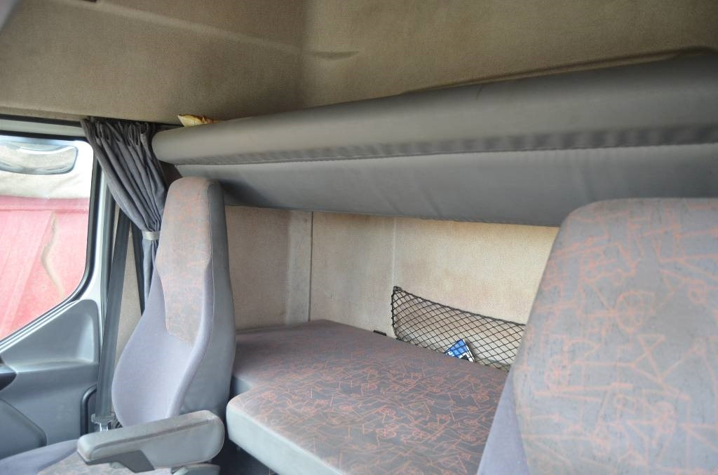 Камион влекач Renault Premium 420 DCI: слика 7