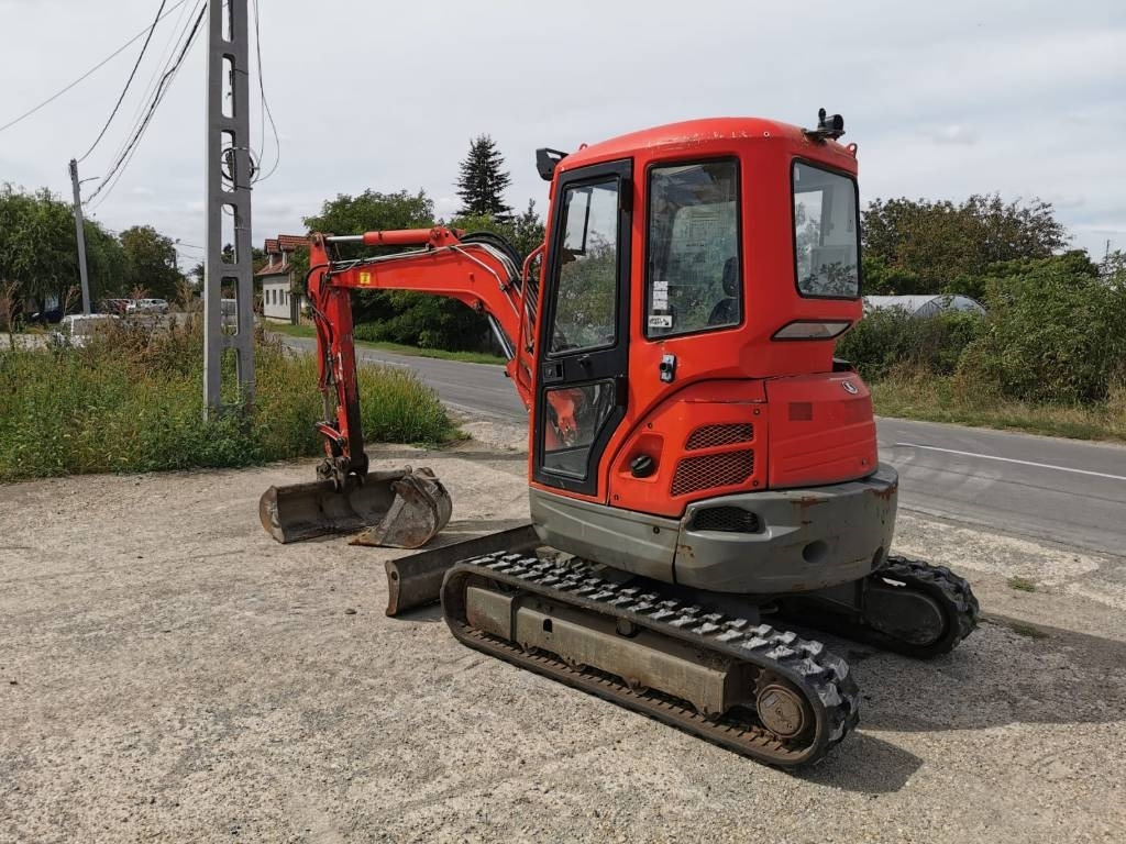 Kubota U 35-3 - Мини багер: слика 3 Kubota U 35-3 - Мини багер: слика 3