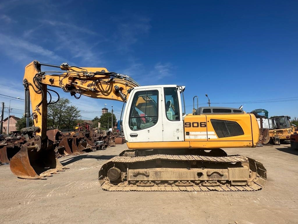 Liebherr R 906 LC - Багер гасеничар: слика 4 Liebherr R 906 LC - Багер гасеничар: слика 4
