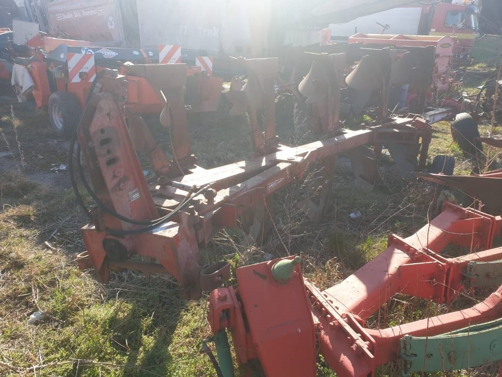 Naud RX 406 - Плуг: слика 2 Naud RX 406 - Плуг: слика 2