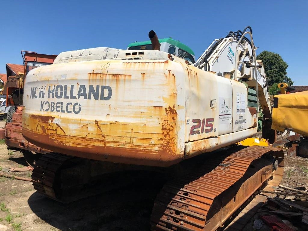 New Holland E 215 B FOR PARTS - Багер гасеничар: слика 2 New Holland E 215 B FOR PARTS - Багер гасеничар: слика 2