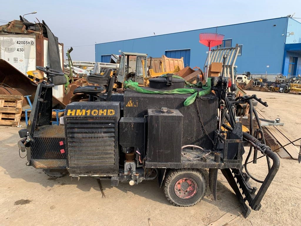 Savalco HM10HD - Прскалка за битуменска емулзија: слика 2 Savalco HM10HD - Прскалка за битуменска емулзија: слика 2