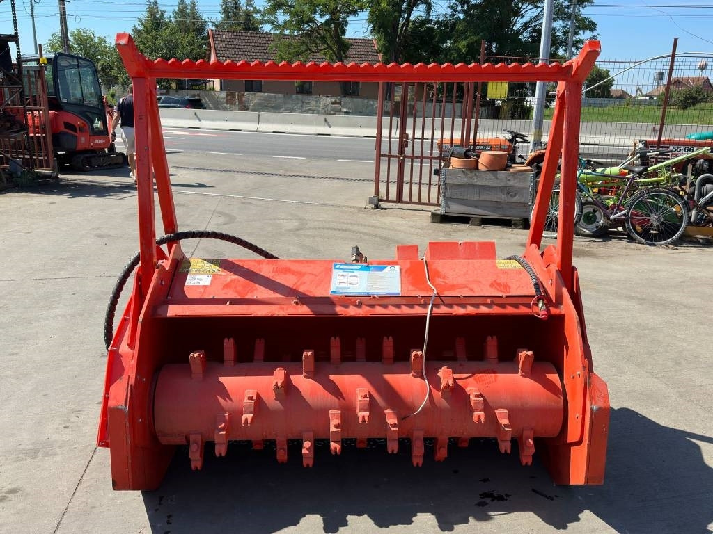 Topcat SSFM81 NEW FORESTRY MULCHER - Шумски мулчер: слика 1 Topcat SSFM81 NEW FORESTRY MULCHER - Шумски мулчер: слика 1
