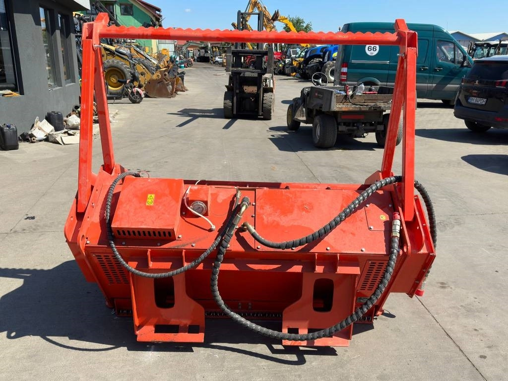 Topcat SSFM81 NEW FORESTRY MULCHER - Шумски мулчер: слика 4 Topcat SSFM81 NEW FORESTRY MULCHER - Шумски мулчер: слика 4