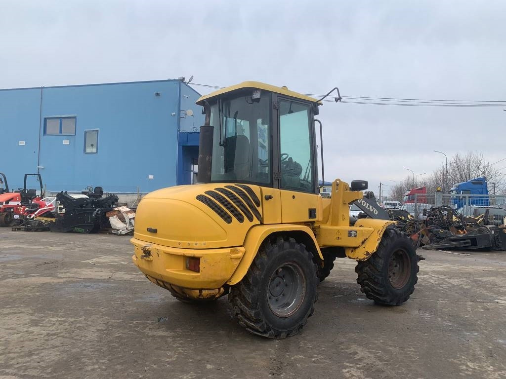 Volvo L 35 B - Натоварувач на тркала: слика 3 Volvo L 35 B - Натоварувач на тркала: слика 3