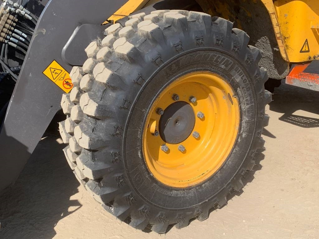 Натоварувач на тркала Volvo L 35 G: слика 8