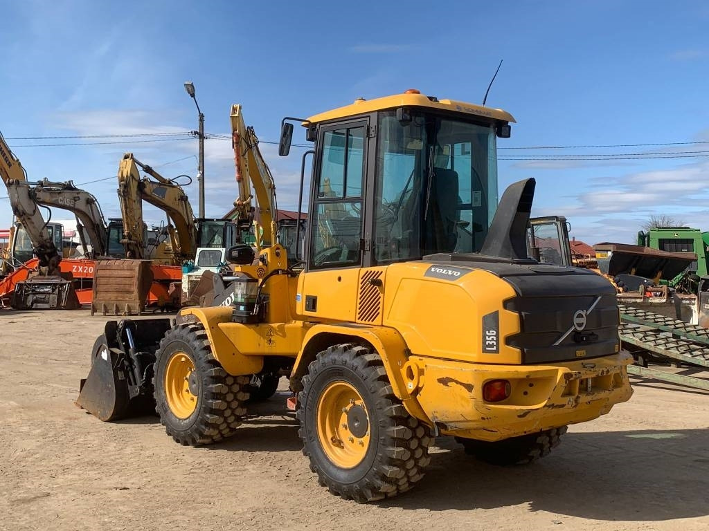 Натоварувач на тркала Volvo L 35 G: слика 6