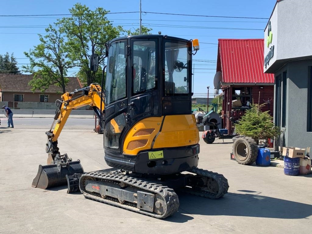 XCMG EX261 - Мини багер: слика 3 XCMG EX261 - Мини багер: слика 3