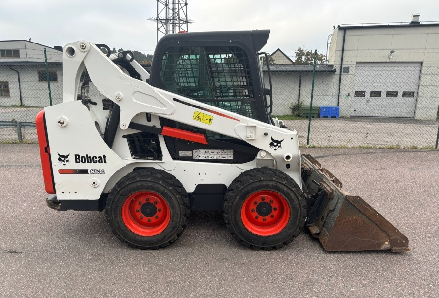 Bobcat S530 - Компактен натоварувач: слика 1 Bobcat S530 - Компактен натоварувач: слика 1