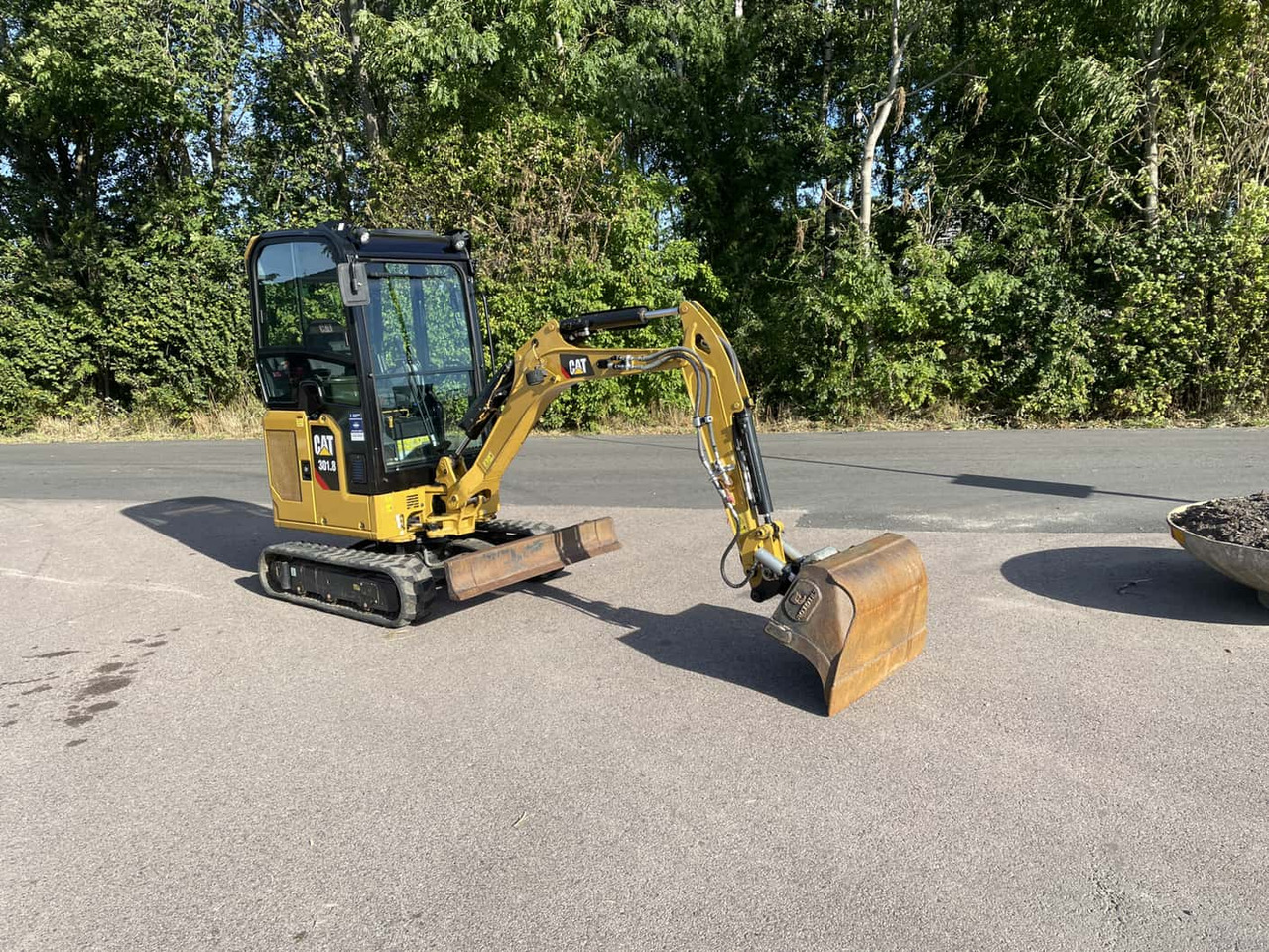 CATERPILLAR 301.8 - Мини багер: слика 1 CATERPILLAR 301.8 - Мини багер: слика 1