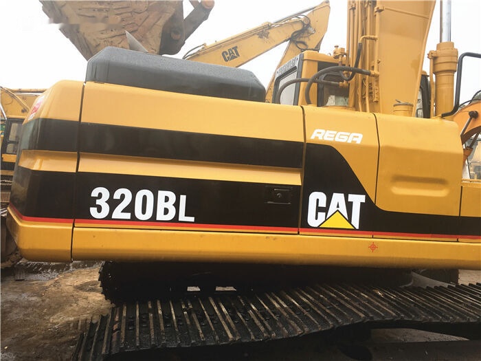 Caterpillar 320B - Багер гасеничар: слика 1 Caterpillar 320B - Багер гасеничар: слика 1