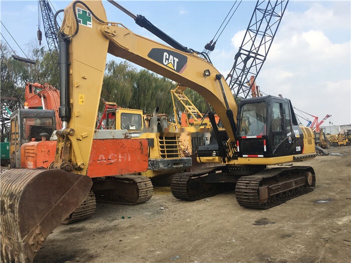 Caterpillar 320D2 - Багер гасеничар: слика 1 Caterpillar 320D2 - Багер гасеничар: слика 1