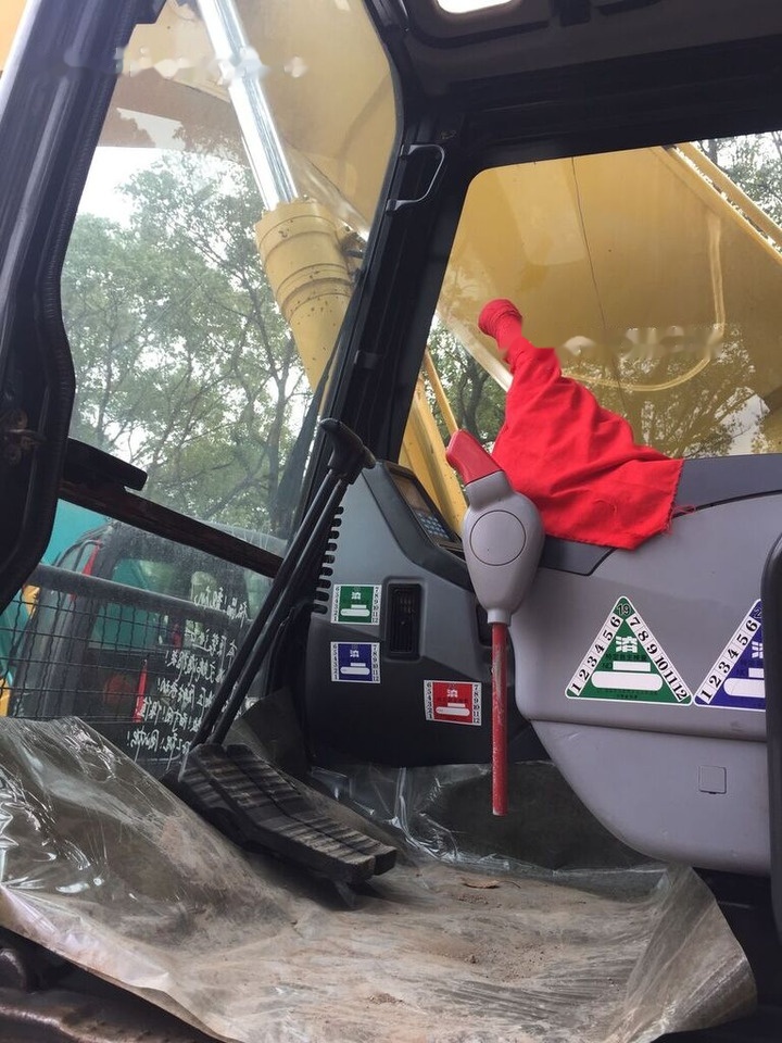Komatsu PC300-7 - Багер гасеничар: слика 1 Komatsu PC300-7 - Багер гасеничар: слика 1