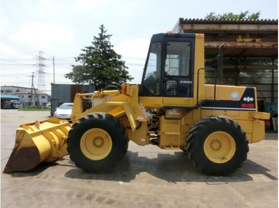 Komatsu wa100-1 - Натоварувач на тркала: слика 3 Komatsu wa100-1 - Натоварувач на тркала: слика 3
