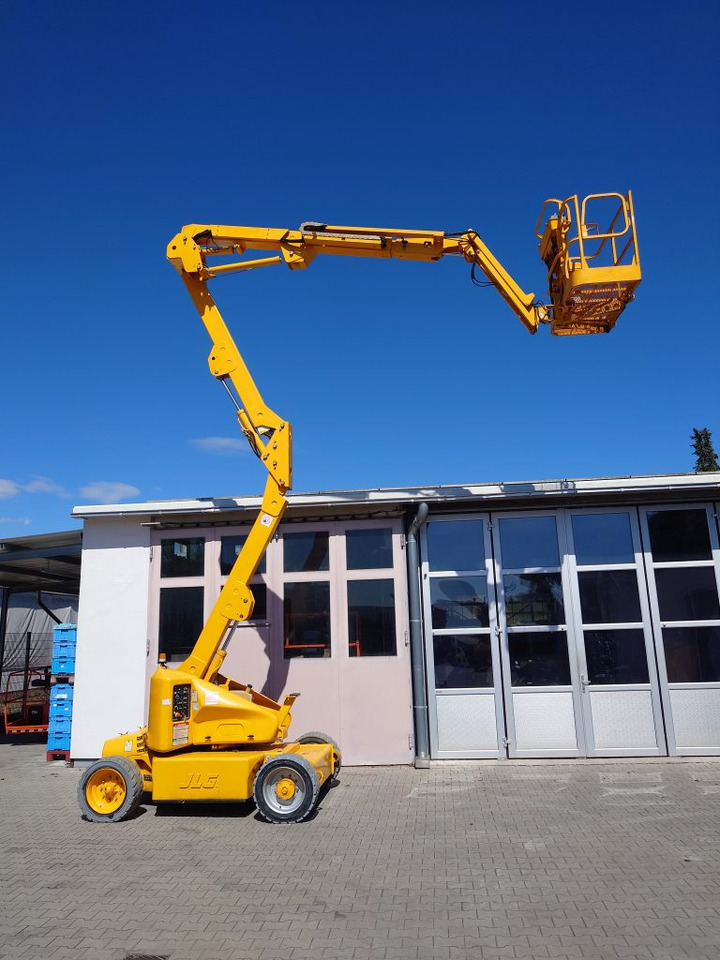 JLG M450AJ - Дигачка зглобна платформа: слика 2 JLG M450AJ - Дигачка зглобна платформа: слика 2