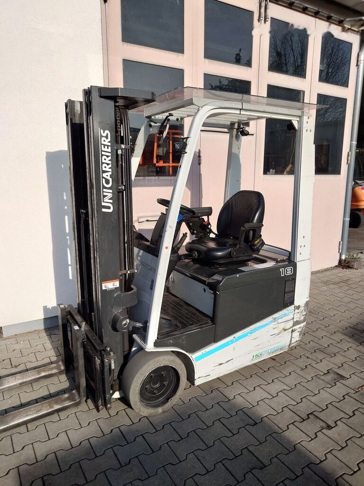 UniCarriers AG1N1L18Q - Електричен вилушкар: слика 1 UniCarriers AG1N1L18Q - Електричен вилушкар: слика 1