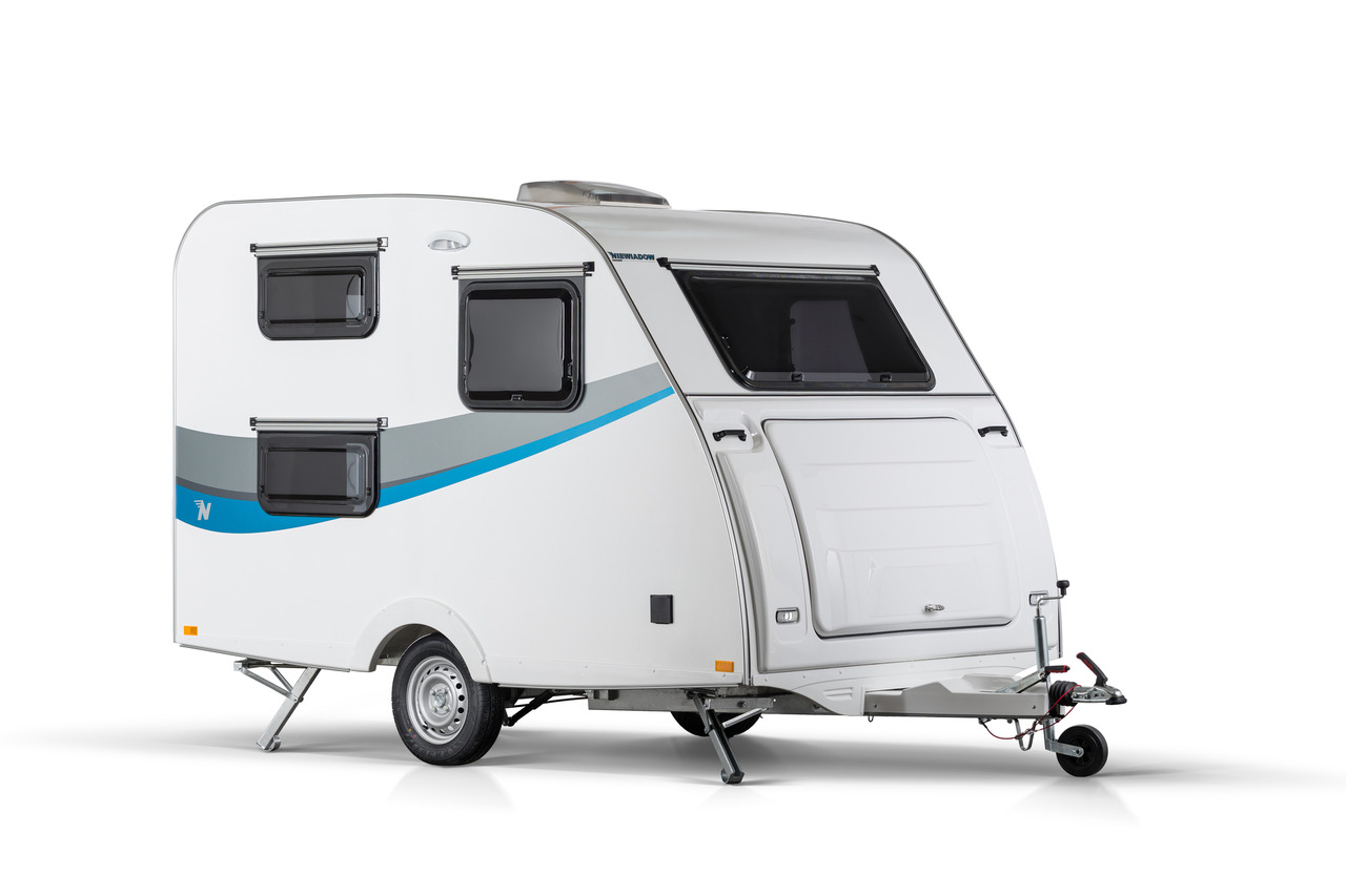 Niewiadów NEW SPORT 4 kemping 4 osoby camping for 4 people 750kg - Камп приколка: слика 1 Niewiadów NEW SPORT 4 kemping 4 osoby camping for 4 people 750kg - Камп приколка: слика 1