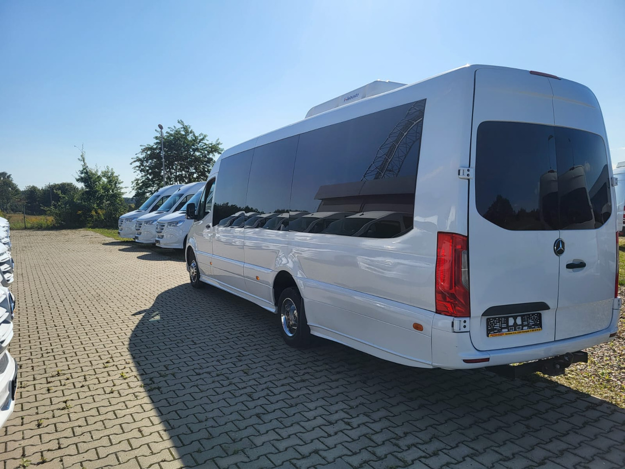 Sprinter 516 CDI 24 places + 4 standing - Приградски автобус: слика 4 Sprinter 516 CDI 24 places + 4 standing - Приградски автобус: слика 4