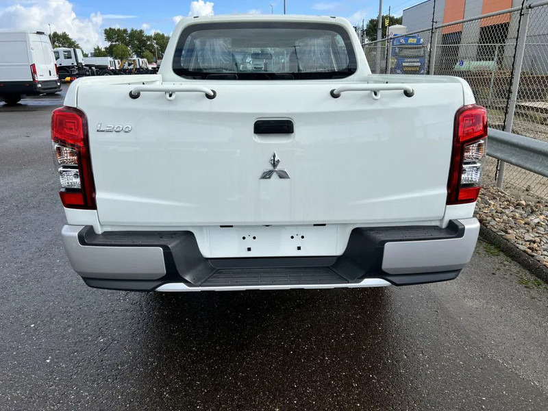 Mitsubishi L200 4x4 - 8 UNITS in WHITE 2.5 D GL Double Cab - EURO 2 - NEW!! Ready for work!!!** - Пикап, Комби со двојна кабина: слика 3 Mitsubishi L200 4x4 - 8 UNITS in WHITE 2.5 D GL Double Cab - EURO 2 - NEW!! Ready for work!!!** - Пикап, Комби со двојна кабина: слика 3