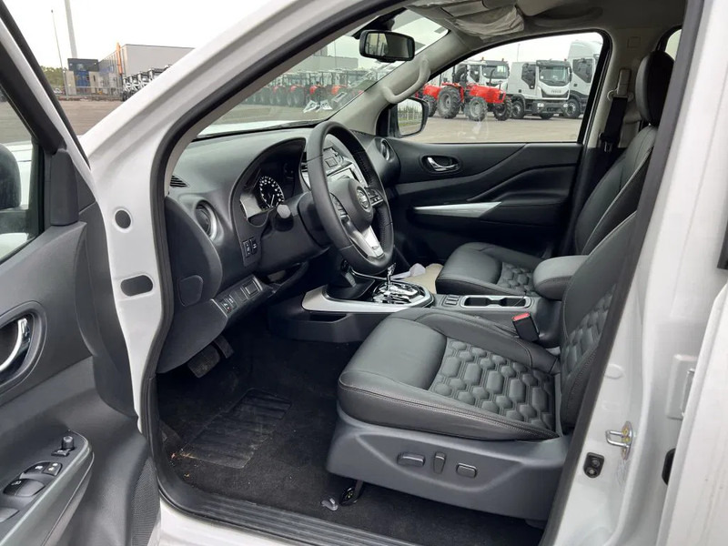 Нов Пикап, Комби со двојна кабина Nissan Navara 4x4 2.5 D Double Cab - LE Plus - AUTOMATIC - FULL OPTIONS - EURO 2 - NEW!! - 3 UNITS: слика 16