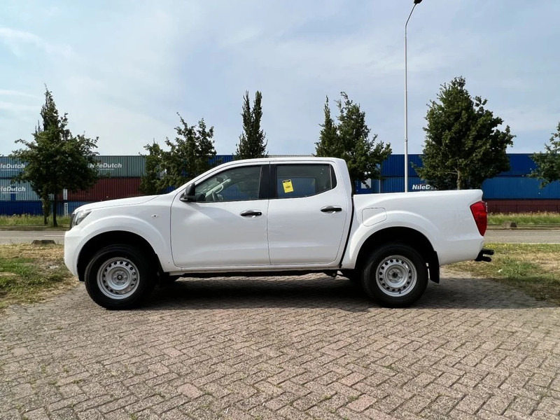 Nissan Navara 4x4 - 22 UNITS - 2.5 D Double Cab - XE - EURO 2 - NEW!! READY FOR WORK!!! - Пикап, Комби со двојна кабина: слика 2 Nissan Navara 4x4 - 22 UNITS - 2.5 D Double Cab - XE - EURO 2 - NEW!! READY FOR WORK!!! - Пикап, Комби со двојна кабина: слика 2
