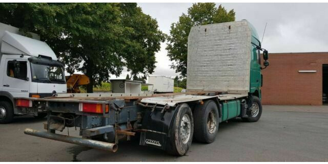 DAF XF105-460Super Spacs Cap G.Haus/Hoch Retarder - Камион за дрва: слика 4 DAF XF105-460Super Spacs Cap G.Haus/Hoch Retarder - Камион за дрва: слика 4