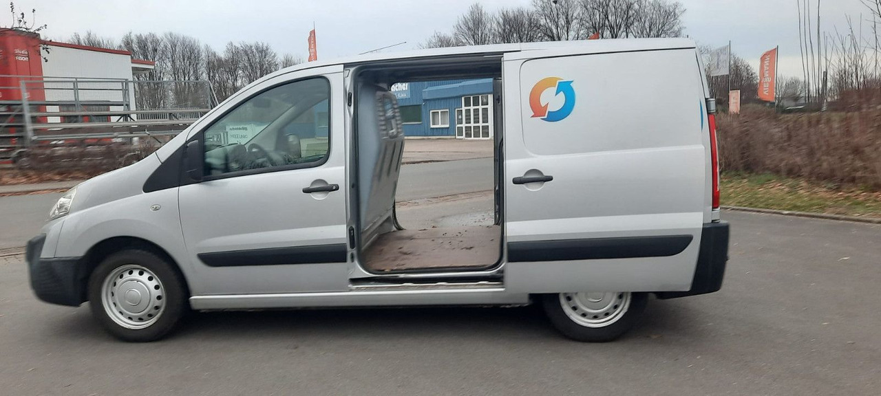 Fiat Scudo Klima 2xSchiebetür - Мало комбе: слика 3 Fiat Scudo Klima 2xSchiebetür - Мало комбе: слика 3