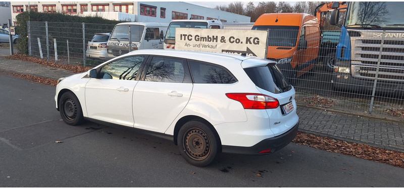 Ford Focus - Автомобил: слика 4 Ford Focus - Автомобил: слика 4