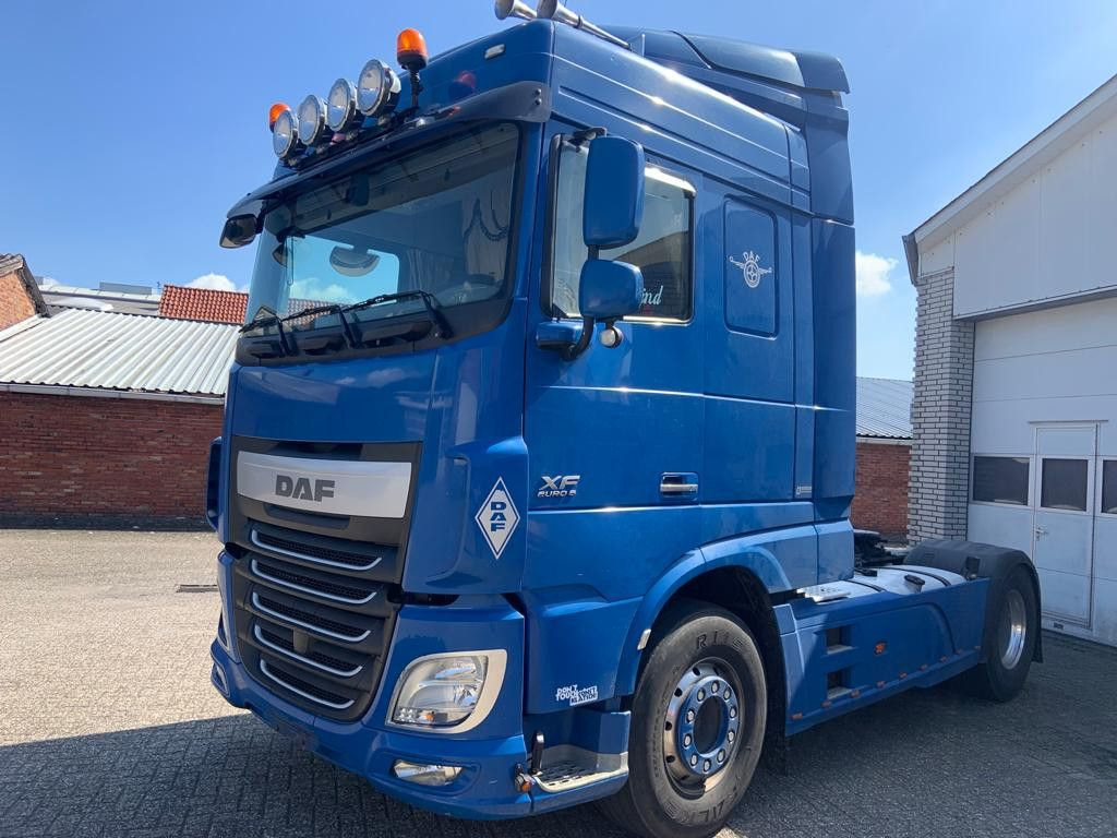 DAF XF 106.440PS SC SZM Top zustand 1-Hand - Камион влекач: слика 1 DAF XF 106.440PS SC SZM Top zustand 1-Hand - Камион влекач: слика 1