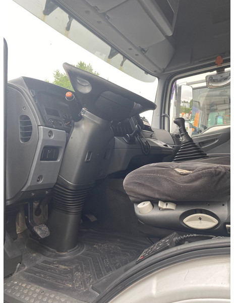 Mercedes-Benz 1833LS G.Haus/Hochdach - Камион влекач: слика 4 Mercedes-Benz 1833LS G.Haus/Hochdach - Камион влекач: слика 4