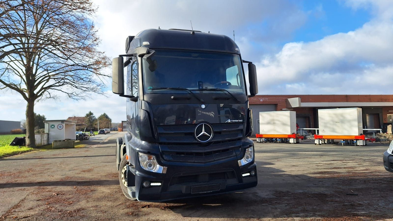 Mercedes-Benz 1840 Actros G.Haus/Hochdach Kipphyd. - Камион влекач: слика 1 Mercedes-Benz 1840 Actros G.Haus/Hochdach Kipphyd. - Камион влекач: слика 1