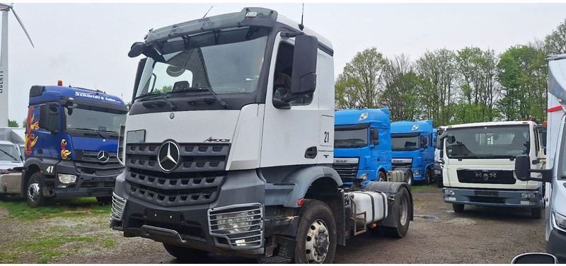 Mercedes-Benz 1840 HD 4x4 Arocs - Камион влекач: слика 1 Mercedes-Benz 1840 HD 4x4 Arocs - Камион влекач: слика 1