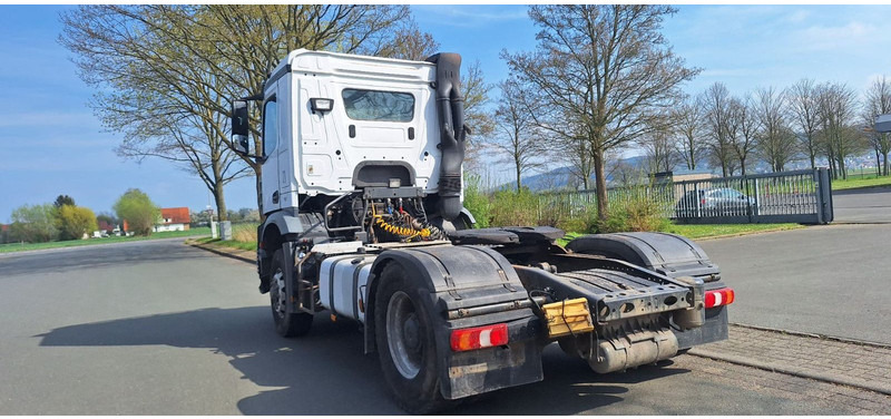 Mercedes-Benz 1840 HD 4x4 Arocs - Камион влекач: слика 5 Mercedes-Benz 1840 HD 4x4 Arocs - Камион влекач: слика 5